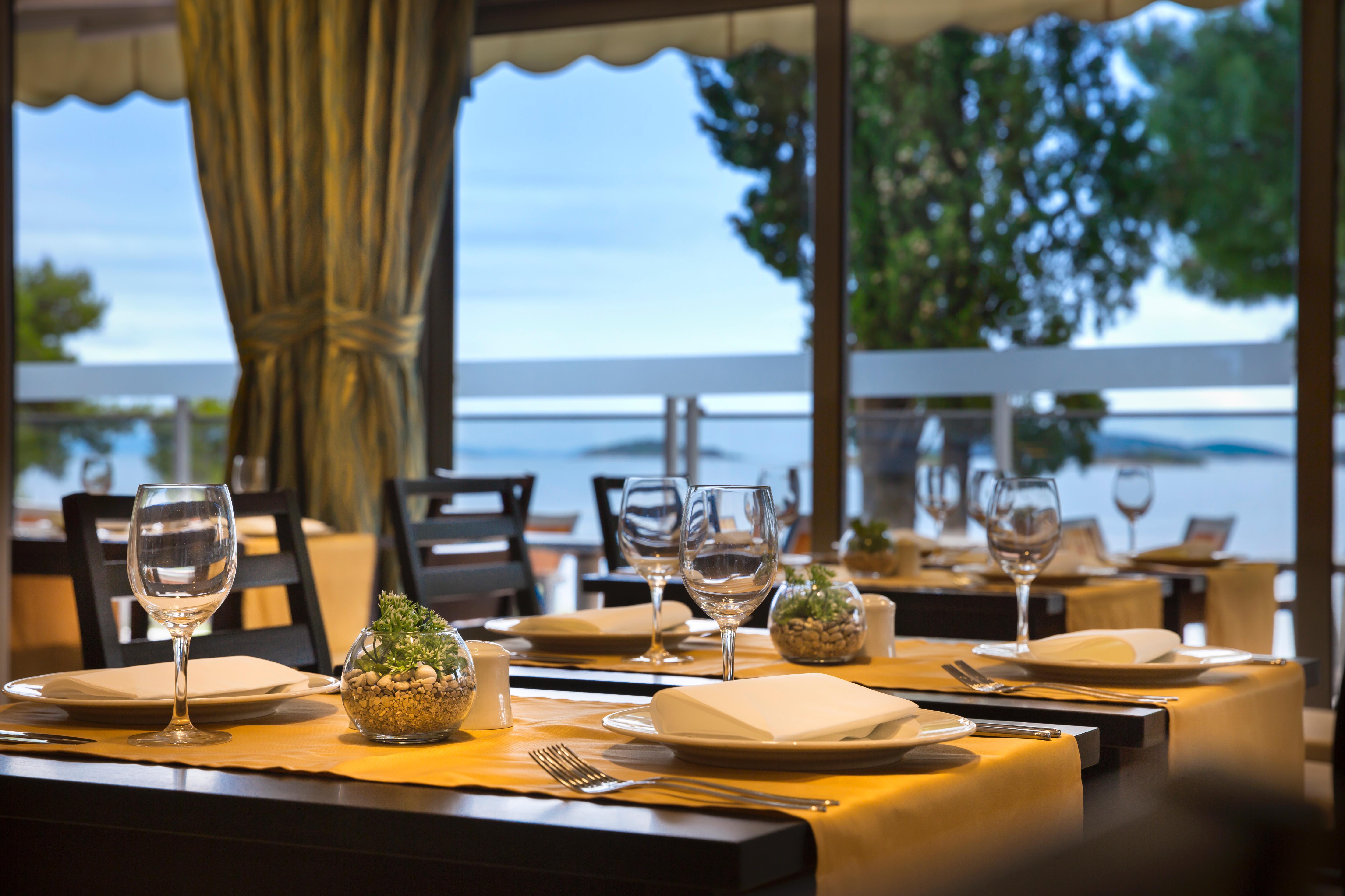 Aminess Vival Grand Azur Hotel Orebic Ngoại thất bức ảnh