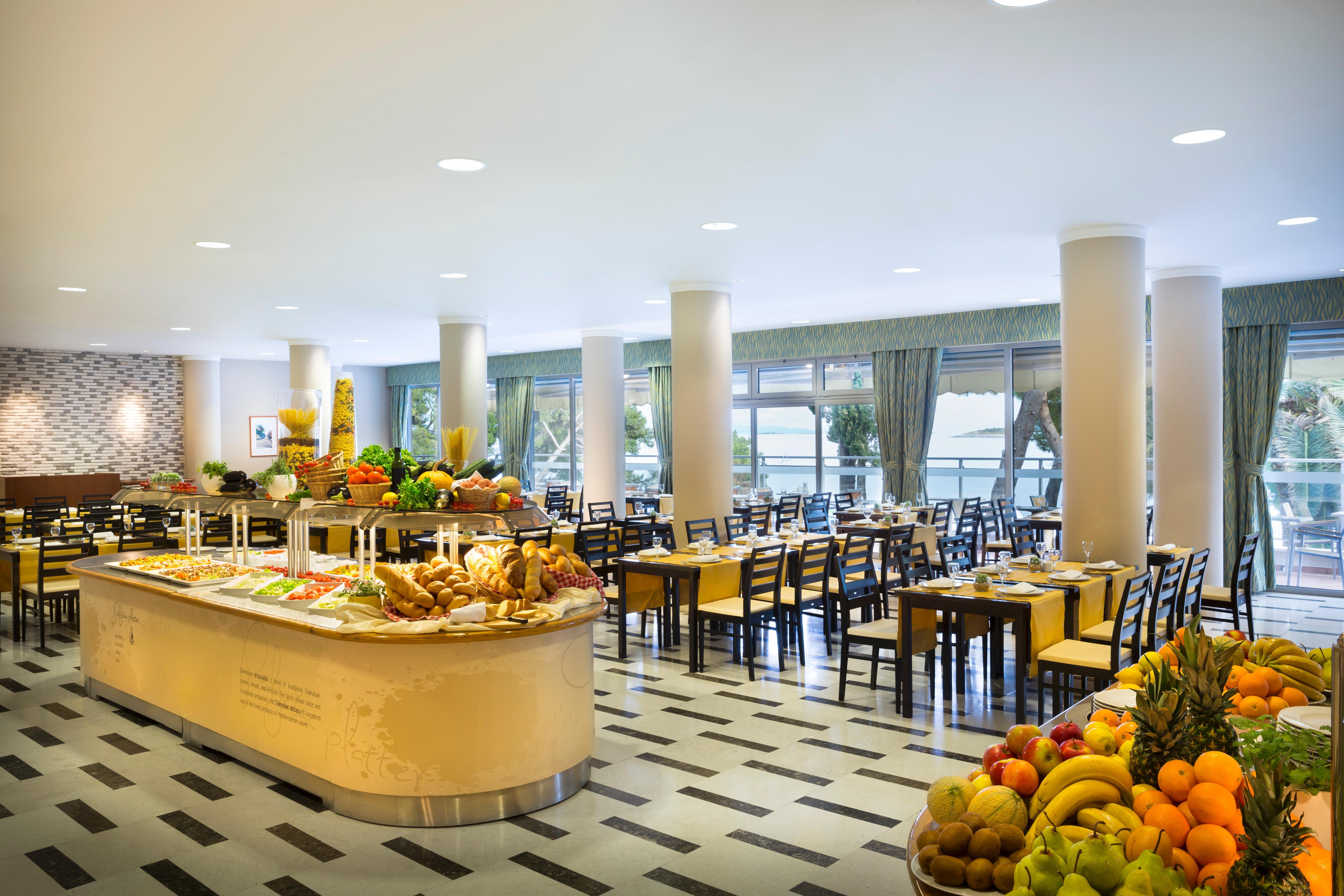 Aminess Vival Grand Azur Hotel Orebic Ngoại thất bức ảnh