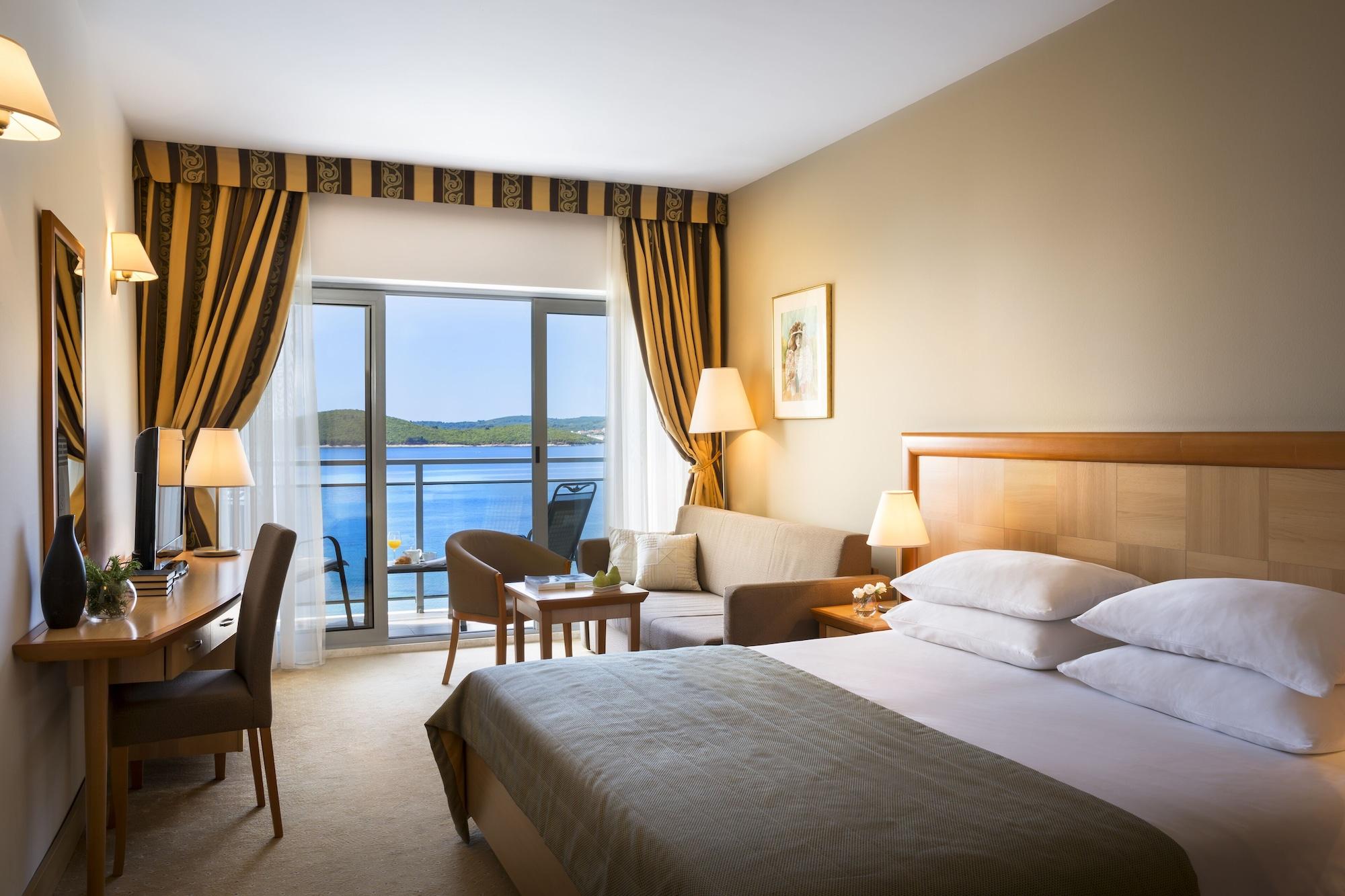 Aminess Vival Grand Azur Hotel Orebic Ngoại thất bức ảnh