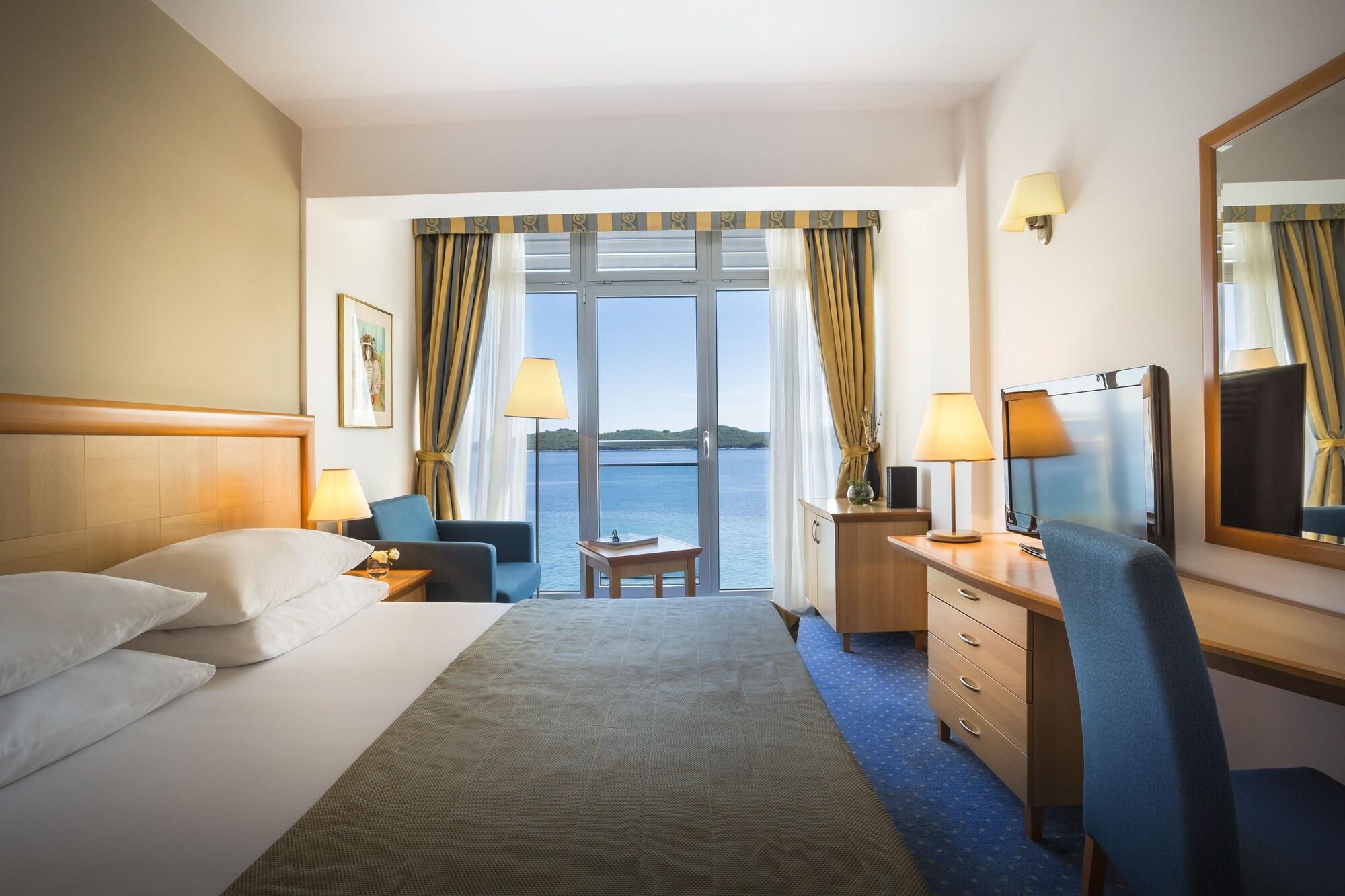 Aminess Vival Grand Azur Hotel Orebic Ngoại thất bức ảnh